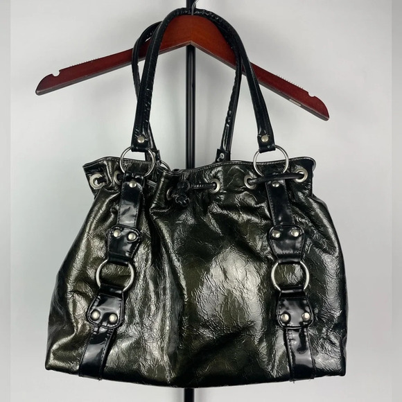 Kuerissimo Handbags - Kuerissimo Green Black Patent Leather‎ Shoulder Bag